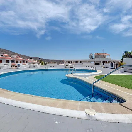 Apto La Colina Cristianos Apartament *