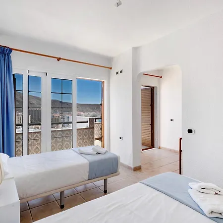 Apto La Colina Cristianos *